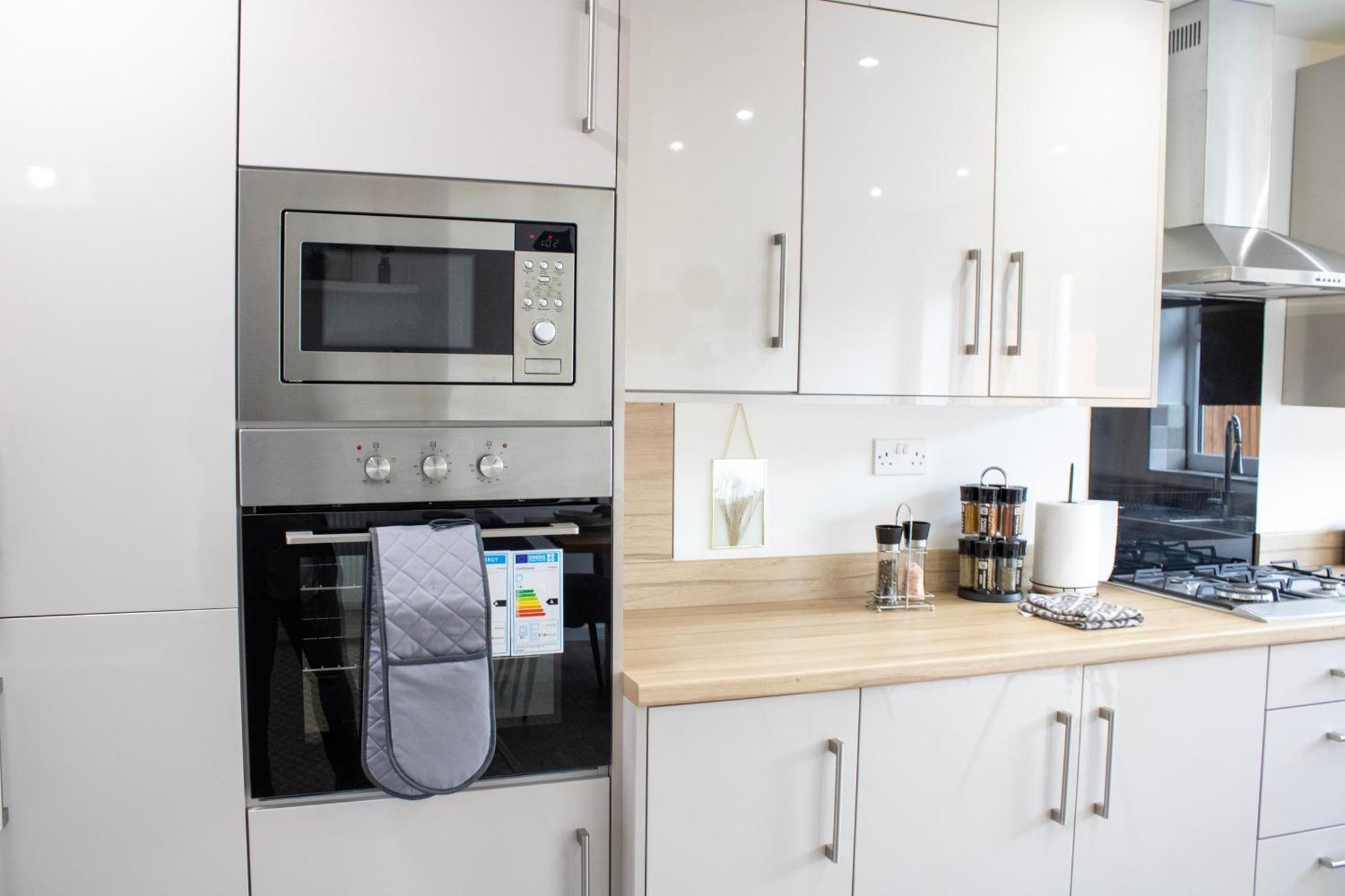 Harvard House, Stylish 3 Bedroom House In Solihull 5 Mins To The Nec, Bhx ,Jlr With Free Parking Birmingham Ngoại thất bức ảnh