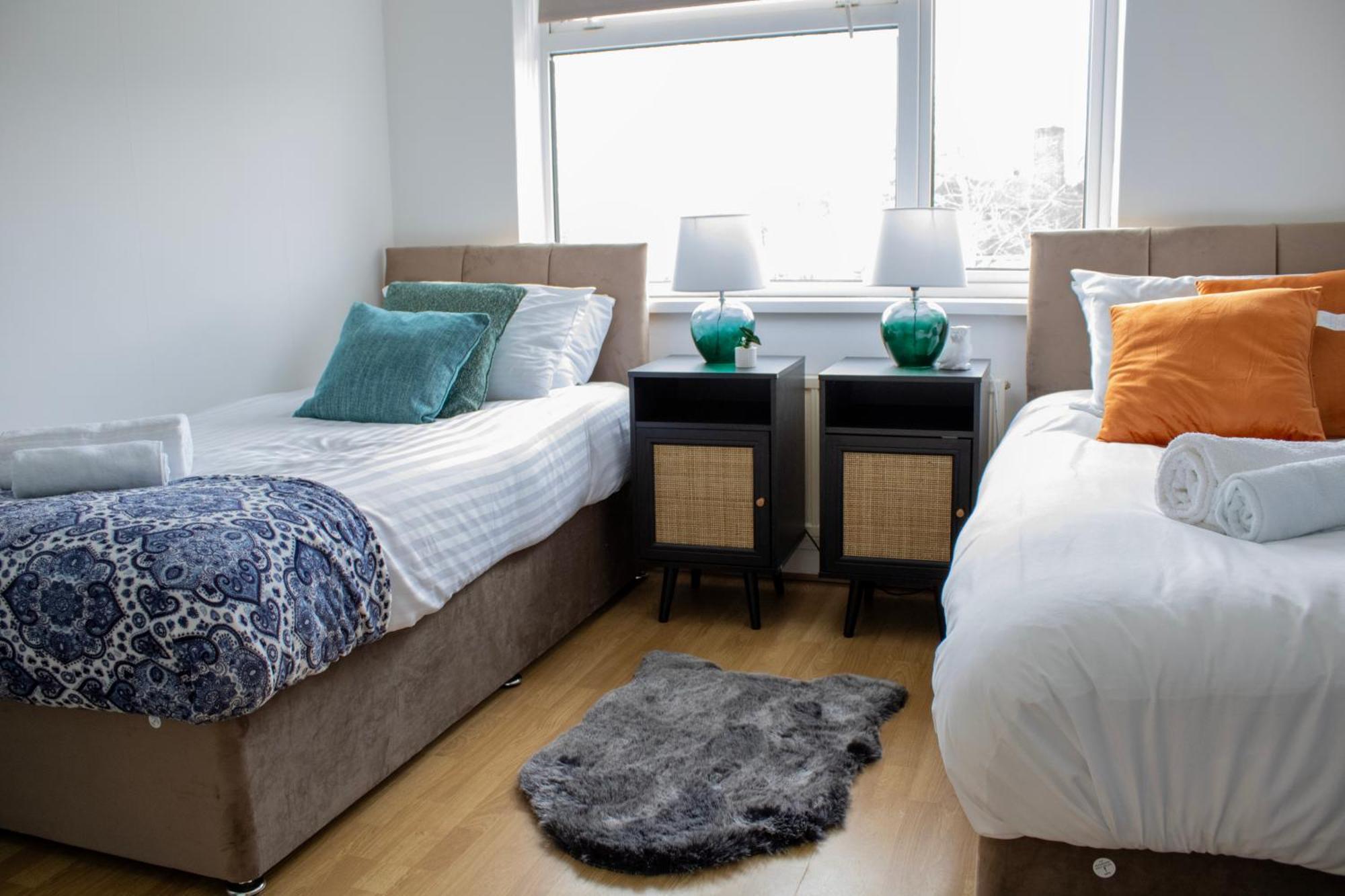 Harvard House, Stylish 3 Bedroom House In Solihull 5 Mins To The Nec, Bhx ,Jlr With Free Parking Birmingham Ngoại thất bức ảnh