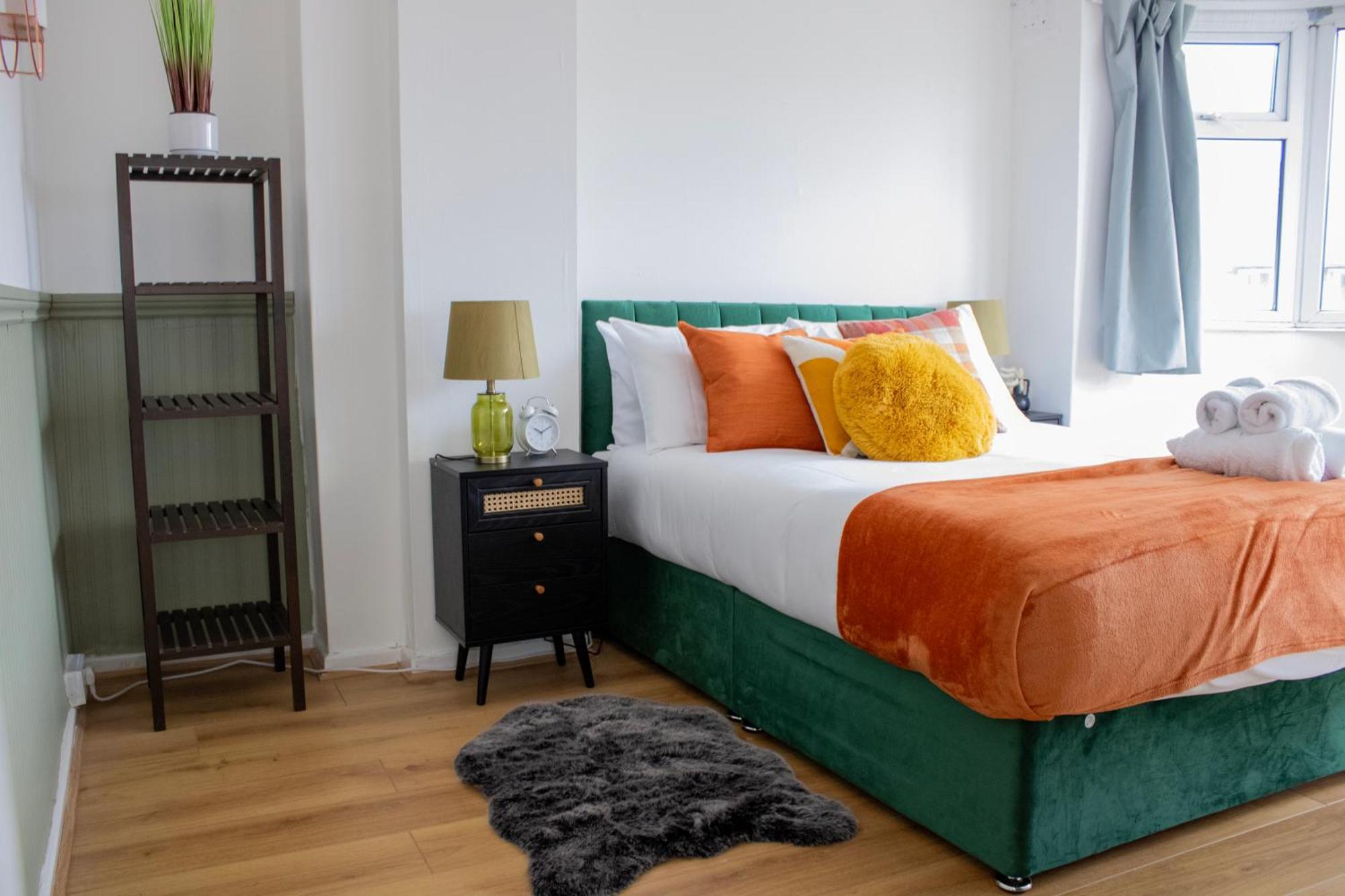 Harvard House, Stylish 3 Bedroom House In Solihull 5 Mins To The Nec, Bhx ,Jlr With Free Parking Birmingham Ngoại thất bức ảnh